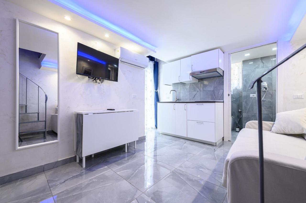 La Magnifica Napoli Apartments Gold House Екстериор снимка