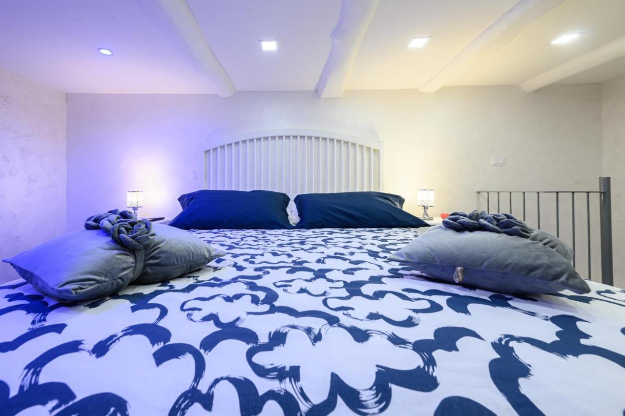 La Magnifica Napoli Apartments Gold House Екстериор снимка